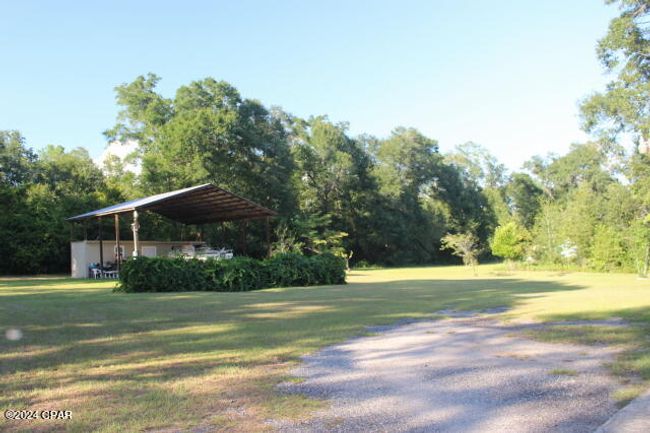 6562 Messer Rd, House other with 3 bedrooms, 2 bathrooms and null parking in Grand Ridge FL | Image 18