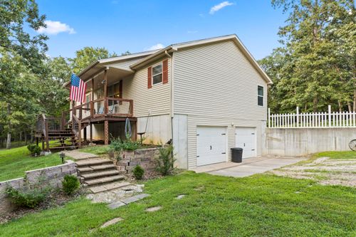 18275 New Hermitage Dr, Hermitage, MO, 65668-8406 | Card Image