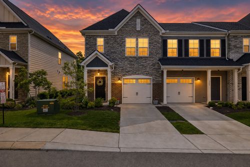 110 Brighton Ln, Lebanon, TN, 37090-2073 | Card Image