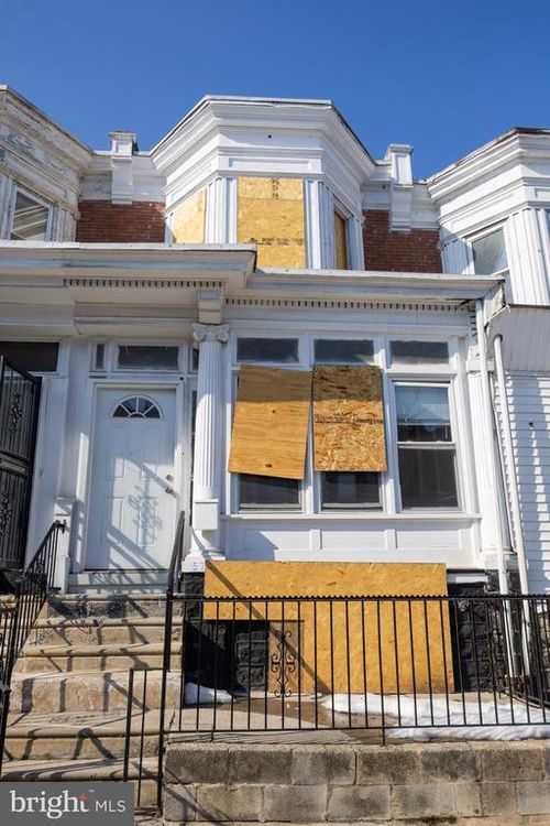 5729 Hadfield St, PHILADELPHIA, PA, 19143-4504 | Card Image