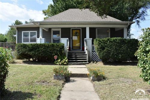 545 N 8th St, Lawrence, KS, 66044-5439 | Card Image