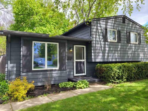 537 Clarion St, Clio, MI, 48420-1259 | Card Image