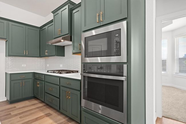 Built-in oven and gas cooktop | Image 9
