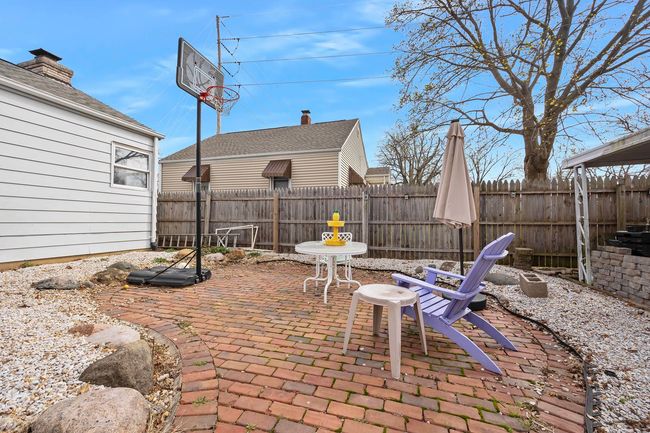 632 E Toledo Ave, House other with 2 bedrooms, 4 bathrooms and 1 parking in Peoria Heights IL | Image 25