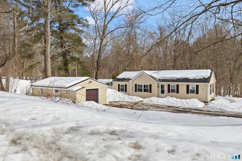 228 River Rd, Putnam, CT, 06260-2911 | Card Image