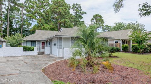 103 Holly Tree Ln, Hampstead, NC, 28443-2403 | Card Image