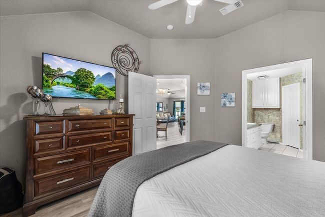 5212 Cross Timber Rd W, House other with 3 bedrooms, 2 bathrooms and null parking in Cleburne TX | Image 19