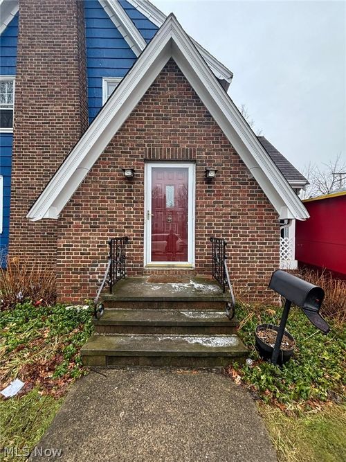 3808 Kirkwood Rd, Cleveland Heights, OH, 44121-1804 | Card Image