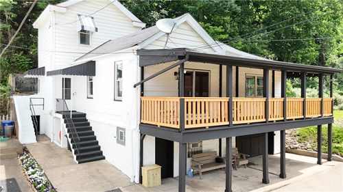 751 Naylor St, Pittsburgh, PA, 15207-1027 | Card Image