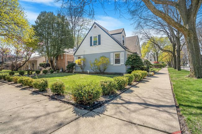 1099 Fowler Ave, House other with 3 bedrooms, 2 bathrooms and 2 parking in Evanston IL | Image 21