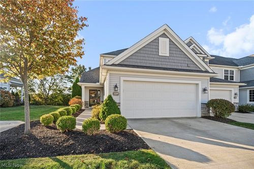 33249 Belladon Ct, Avon Lake, OH, 44012-2658 | Card Image