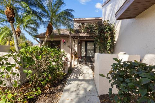 25-4611 Hidden View Pl, SARASOTA, FL, 34235-2243 | Card Image