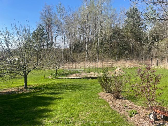 417 10 Th Concession Rd, House other with 4 bedrooms, 2 bathrooms and 10 parking in Langton ON | Image 8