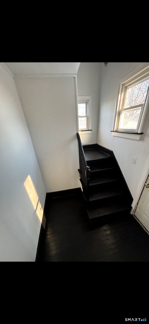 144 Clark St, New Britain, CT, 06051-1147 | Card Image