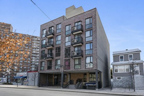 3a-5540 97th Pl, Corona, NY, 11368-3025 | Card Image