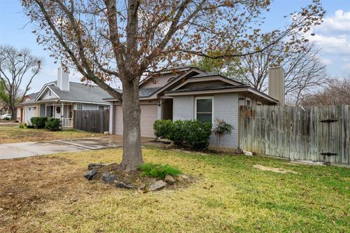 1100 Fairlawn Cv, Round Rock, TX, 78664-6950 | Card Image