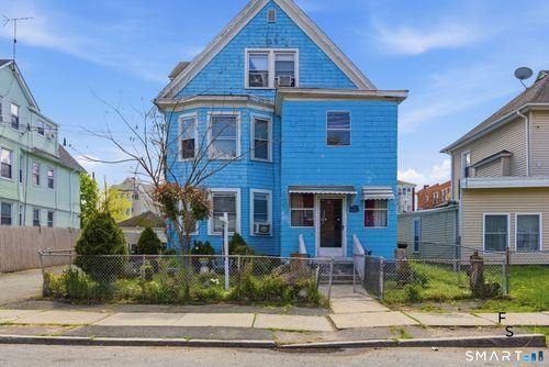 31-33 Standish Street, Hartford, CT, 06114 | Card Image