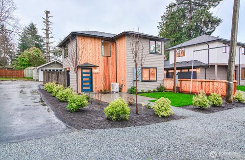 4319 Sw 102nd St, Seattle, WA, 98146-1062 | Card Image