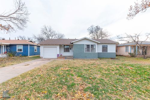 325 Burger St, Abilene, TX, 79603-7234 | Card Image