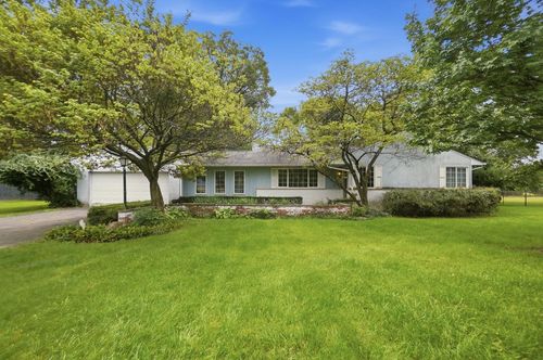 3735 Henderson Rd, Upper Arlington, OH, 43220-2235 | Card Image