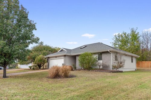 119 Lancashire Dr, Branson, MO, 65616-3446 | Card Image