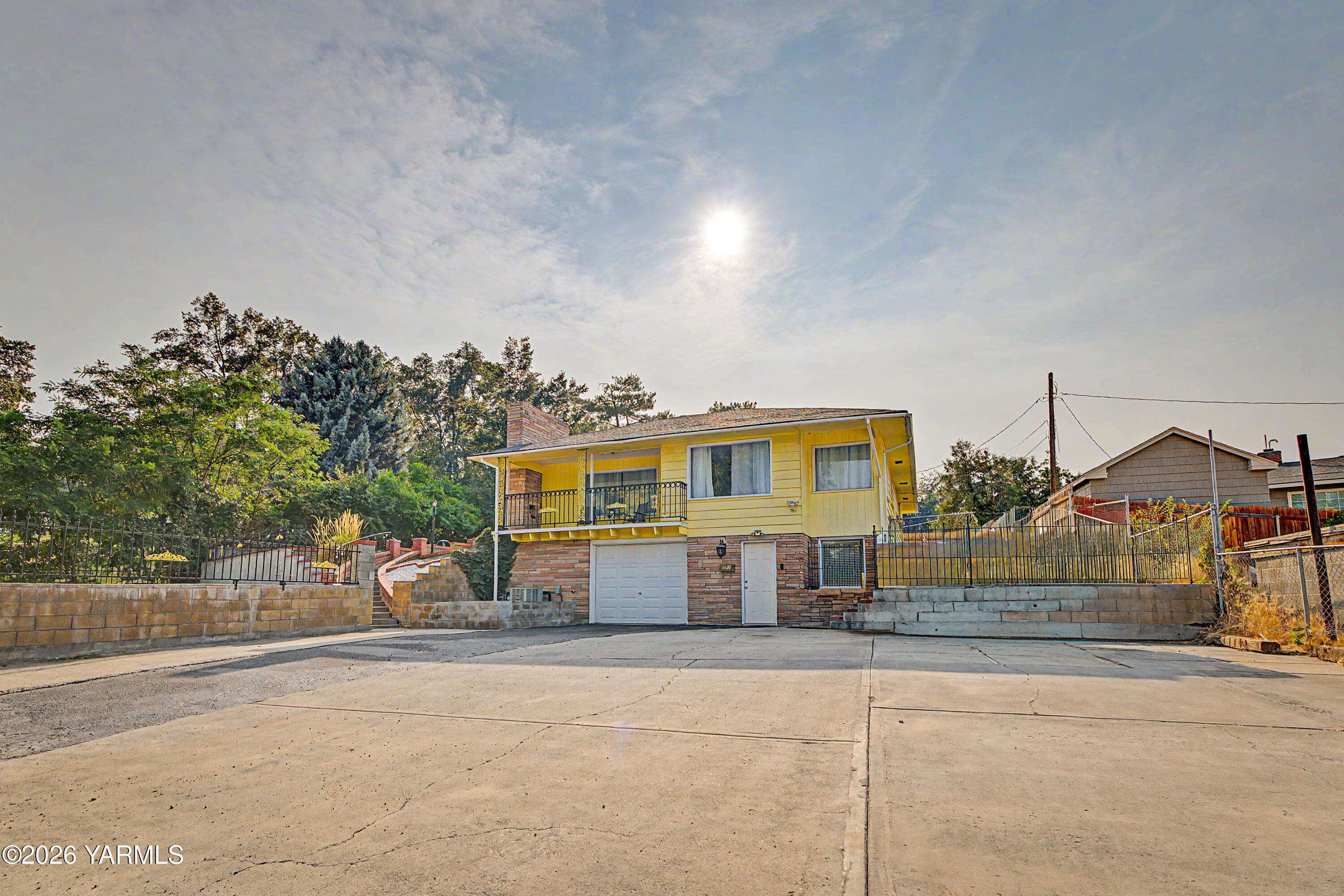Residential in Sunnyside