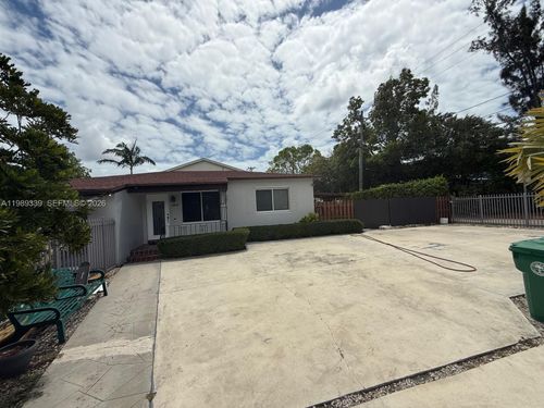 2893 Sw 32nd Ct, Miami, FL, 33133-3433 | Card Image