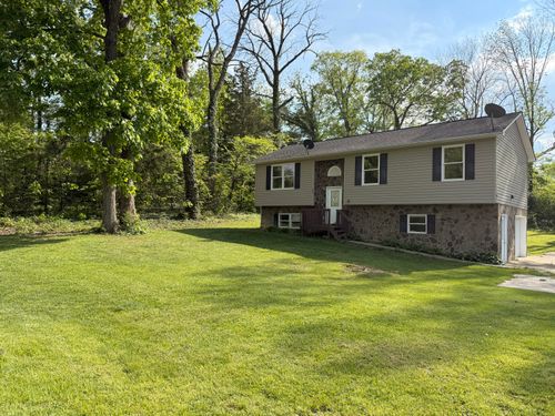 399 Hillcrest Dr, Greeneville, TN, 37745-4152 | Card Image