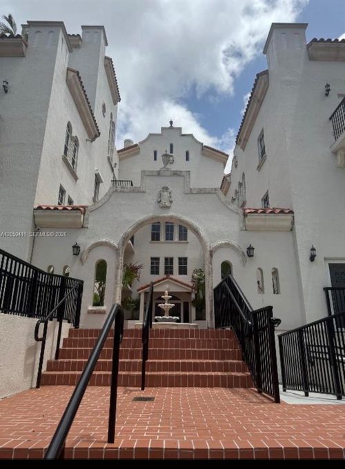 203-323 Navarre Ave, Coral Gables, FL, 33134-4266 | Card Image