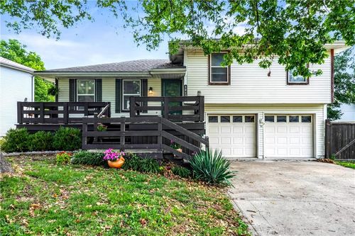 1013 Colbern Dr, Belton, MO, 64012-3113 | Card Image