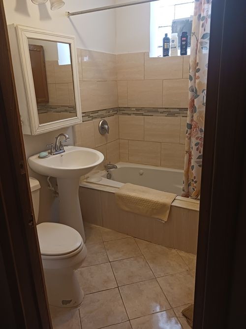 5514 S Winchester Ave, CHICAGO, IL, 60636-1121 | Card Image