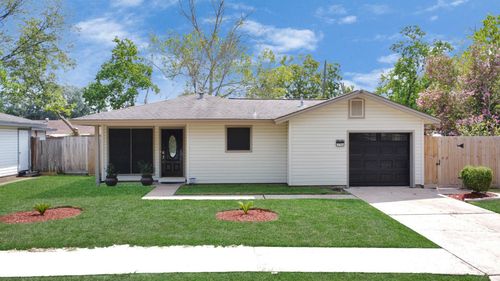 2706 Harvard St, Pasadena, TX, 77502-4217 | Card Image