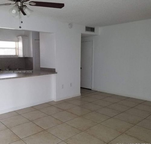 apt-305-399 Nw 72nd Ave, Miami, FL, 33126-4369 | Card Image
