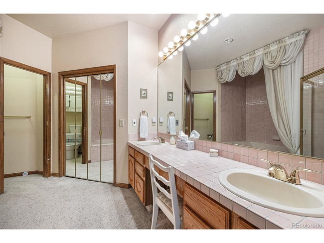 9873 Greensview Cir, Townhouse with 3 bedrooms, 4 bathrooms and null parking in Lone Tree CO | Image 8
