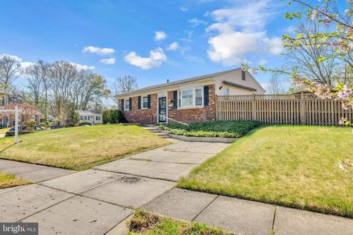 9807 Locust Ave, LANHAM, MD, 20706-2341 | Card Image