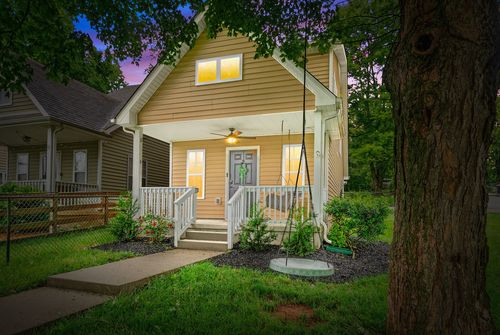 110 Riverview Dr, Clarksville, TN, 37040-3848 | Card Image