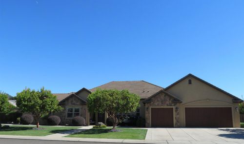 10800 Goldsborough Circle, Oakdale, CA, 95361 | Card Image