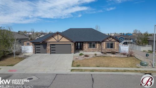 4550 E 18th St, Casper, WY, 82609-3880 | Card Image