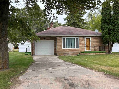 416 Bridge St, East Tawas, MI, 48730-9649 | Card Image