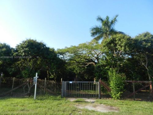 18950 Sw 240th St, Homestead, FL, 33031-3464 | Card Image