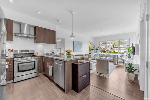 401-5688 Hastings St, Burnaby, BC, V5B1R4 | Card Image