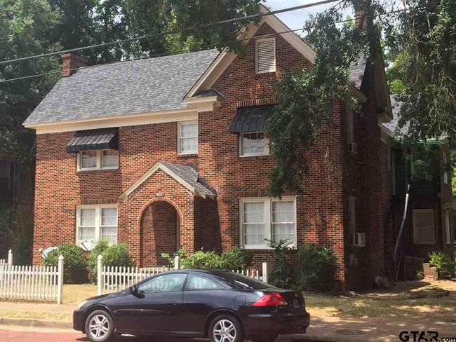 APT-2 - 621 W Houston St, Home with 0 bedrooms, 0 bathrooms and null parking in Tyler TX | Image 4