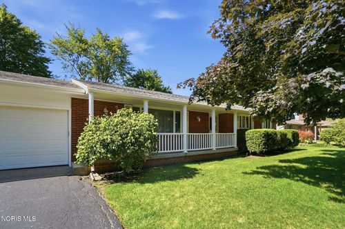 517 Kirk Dr, Findlay, OH, 45840-9070 | Card Image