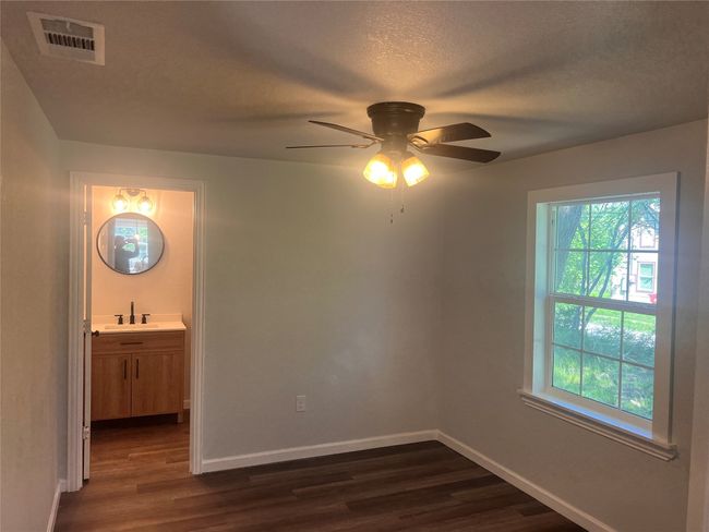 521 Morgan St, House other with 2 bedrooms, 2 bathrooms and null parking in Bonham TX | Image 13
