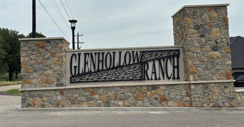 1059 Glenoaks Dr, Weatherford, TX, 76088-7417 | Card Image