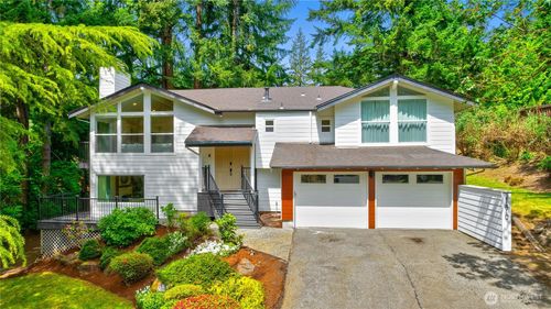 21810 Ne 16th Street, Sammamish, WA, 98074 | Card Image