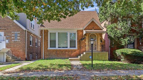10054 S Saint Lawrence Ave, Chicago, IL, 60628-2230 | Card Image