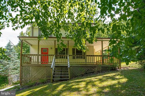302 Parkside Rd, LINDEN, VA, 22642-5416 | Card Image