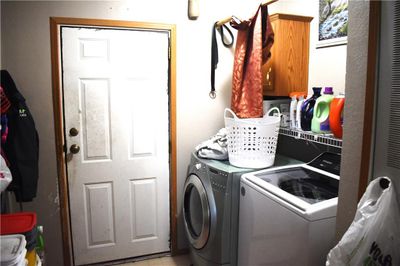 Laundry room with washing machine and dryer | Image 2