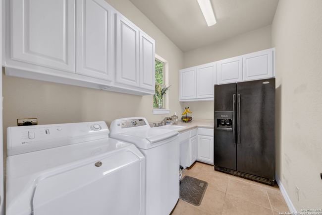 10210 Rafter O Trl, House other with 3 bedrooms, 3 bathrooms and null parking in Helotes TX | Image 16